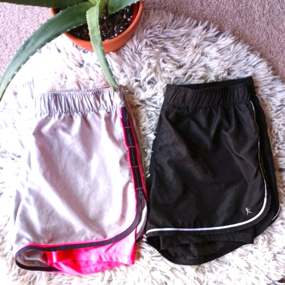 Danskin Now Pants - Danskin Now lined shorts